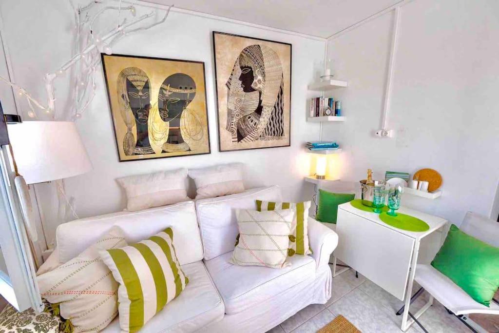 Cute Tiny House Villa Rafína Dış mekan fotoğraf